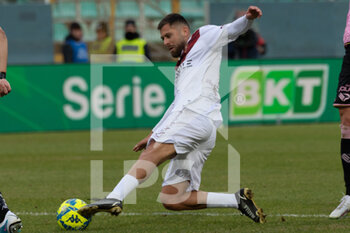 2023-02-05 - Menez Jeremy Reggina shot - PALERMO FC VS REGGINA 1914 - ITALIAN SERIE B - SOCCER