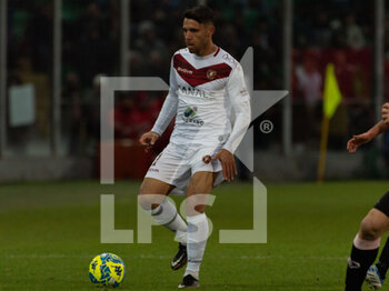 2023-02-05 - Cicerelli Emanuele Reggina carries the ball - PALERMO FC VS REGGINA 1914 - ITALIAN SERIE B - SOCCER