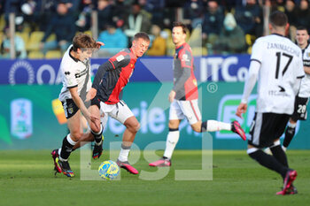 2023-02-05 - Adrián Bernabé of Parma Calcio 1913 competes for the ball with Albert Guðmundsson of Genoa Cricket and Football Club during the Serie B match between Parma Calcio 1913 and Genoa Cricket and Football Club at Stadio Ennio Tardini on February 5, 2023 in Parma, Italy. - PARMA CALCIO VS GENOA CFC - ITALIAN SERIE B - SOCCER