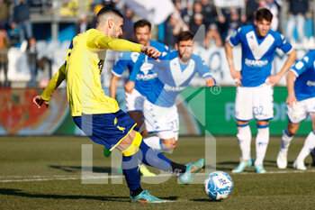 2023-02-11 - Diego Falcinelli (Modena) scores the gol of 1-0 - BRESCIA CALCIO VS MODENA FC - ITALIAN SERIE B - SOCCER