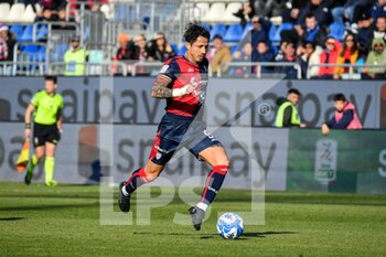 2023-02-11 - Gianluca Lapadula of Cagliari Calcio - CAGLIARI CALCIO VS BENEVENTO CALCIO - ITALIAN SERIE B - SOCCER