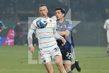 2023-02-17 - Michael  Svoboda (Venezia) and Stefano Moreo (Pisa) fight for the ball - AC PISA VS VENEZIA FC - ITALIAN SERIE B - SOCCER