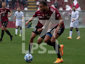 2023-02-25 - Hernani Azevedo Reggina carries the ball - REGGINA 1914 VS MODENA FC - ITALIAN SERIE B - SOCCER