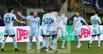 2023-02-28 - Pisa celebrates Idrissa Toure goal  - PARMA CALCIO VS AC PISA - ITALIAN SERIE B - SOCCER