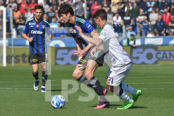 2023-03-04 - Stefano Moreo (Pisa) cont Edoardo  Soleri (Palermo) - AC PISA VS PALERMO FC - ITALIAN SERIE B - SOCCER