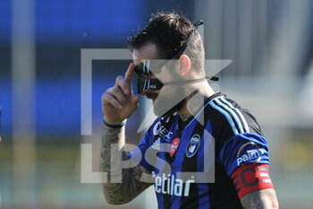 2023-03-04 - Antonio Caracciolo (Pisa) enters the field - AC PISA VS PALERMO FC - ITALIAN SERIE B - SOCCER