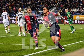 2023-03-10 - Gianluca Lapadula of Cagliari Calcio, Esultanza, Joy After scoring goal, Nahitan Nandez of Cagliari Calcio - CAGLIARI CALCIO VS ASCOLI CALCIO - ITALIAN SERIE B - SOCCER