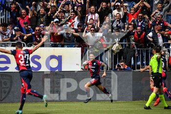 2023-04-01 - Gianluca Lapadula of Cagliari Calcio, Esultanza, Joy After scoring goal, - CAGLIARI CALCIO VS FC SUDTIROL - ITALIAN SERIE B - SOCCER