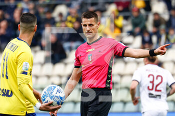 2023-04-01 - The referee Daniele Perenzoni - MODENA FC VS AS CITTADELLA - ITALIAN SERIE B - SOCCER