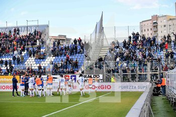2023-04-15 - Team Frosinone Calcio, Tifosi, Fans of Frosinone Calcio - CAGLIARI CALCIO VS FROSINONE CALCIO - ITALIAN SERIE B - SOCCER