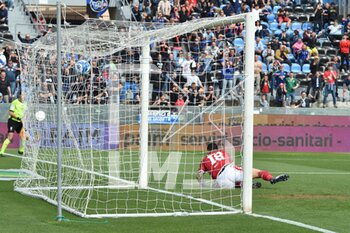 2023-04-23 - Ernesto Torregrossa (Pisa) scores goal of 1-0 on penalty - AC PISA VS SSC BARI - ITALIAN SERIE B - SOCCER
