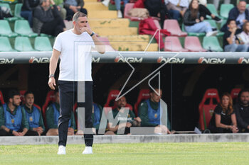 2023-04-23 - the coach Cristiano Lucarelli (Ternana) - TERNANA CALCIO VS VENEZIA FC - ITALIAN SERIE B - SOCCER