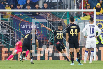 2023-05-01 - Joel Pohjanpalo (Venezia) scores the penalty of 4-0 - VENEZIA FC VS MODENA FC - ITALIAN SERIE B - SOCCER