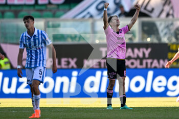 2023-05-06 - Happiness of Palermo’s Jacopo Segre at the end of the Italian Serie BKT soccer match Palermo FC vs. SPAL at the Renzo Barbera stadium in Palermo, Italy, 6th of May 2023 - PALERMO FC VS SPAL - ITALIAN SERIE B - SOCCER
