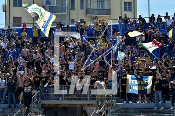 2023-05-06 - Fans of Frosinone - AC PISA VS FROSINONE CALCIO - ITALIAN SERIE B - SOCCER