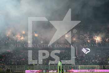 2023-05-19 - Palermo supporters during the Italian Serie BKT soccer match Palermo FC vs. Brescia at the Renzo Barbera stadium in Palermo, Italy, 19th of May 2023 - PALERMO FC VS BRESCIA CALCIO - ITALIAN SERIE B - SOCCER