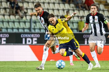 2023-08-26 - Edoardo Duca (Modena) and Danilo Quaranta (Ascoli) - MODENA FC VS ASCOLI CALCIO - ITALIAN SERIE B - SOCCER