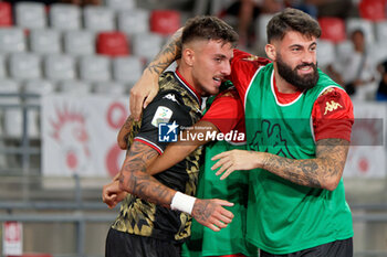 2023-08-30 - Marco Nasti (SSC Bari) celebrates after scoring a goal with Emmanuele Matino (SSC Bari) - SSC BARI VS AS CITTADELLA - ITALIAN SERIE B - SOCCER
