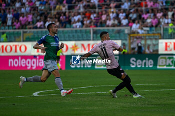 2023-09-02 - Palermo F.C.’s Roberto Insigne scores a goal during the Italian Serie BKT soccer match SSC Palermo F.C. vs. Feralpisalo at the Renzo Barbera Stadium, Palermo, Italy, 2nd of September 2023 - PALERMO FC VS FERALPISALò - ITALIAN SERIE B - SOCCER