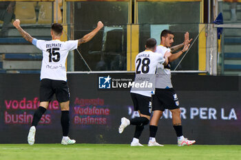 2023-09-27 - Anthony Partipilo (Parma Calcio) celebrates after scoring a goal with teammates - PARMA CALCIO VS SSC BARI - ITALIAN SERIE B - SOCCER