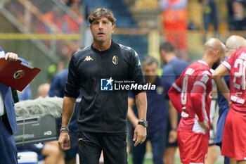 2023-09-27 - coach Michele Mignani (SSC Bari) - PARMA CALCIO VS SSC BARI - ITALIAN SERIE B - SOCCER