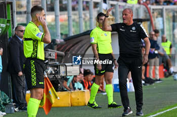 2023-10-01 - Pierpaolo Bisoli head coach of Sudtirol F.C. shows his disappointment during the Italian Serie BKT soccer match Palermo F.C. vs. F.C. Sudtirol at the Renzo Barbera Stadium, Palermo, Italy, 1st of October 2023 - PALERMO FC VS FC SüDTIROL - ITALIAN SERIE B - SOCCER