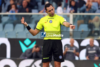 2023-10-22 - Andrea Colombo Referee during Serie B between U.C Sampdoria vs Cosenza Calcio at Luigi Ferrari Stadium - UC SAMPDORIA VS COSENZA CALCIO - ITALIAN SERIE B - SOCCER