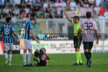 2023-10-29 - Yellow card for Lecco 1912’s Vedran Celjak during the Italian Serie BKT soccer match Palermo F.C. vs. LEcco 1912 at the Renzo Barbera Stadium, Palermo, Italy, 29th of October 2023 - PALERMO FC VS LECCO 1912 - ITALIAN SERIE B - SOCCER