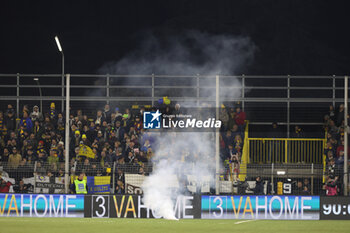 2023-11-12 - Fans of Parma launches a torch during the Serie BKT match between Lecco and Parma at Stadio Mario Rigamonti-Mario Ceppi on November 12, 2023 in Lecco, Italy.
(Photo by Matteo Bonacina/LiveMedia) - LECCO 1912 VS PARMA CALCIO - ITALIAN SERIE B - SOCCER
