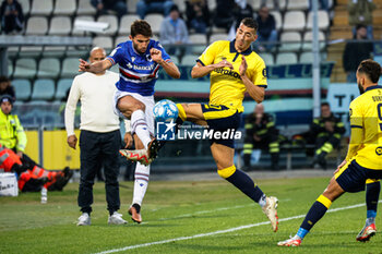2023-11-11 - Fabio Borini (Sampdoria) and Alessandro Pio Riccio (Modena) - MODENA FC VS UC SAMPDORIA - ITALIAN SERIE B - SOCCER