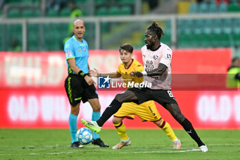 2023-11-12 - Mamadou Coulibaly (Palermo F.C.) during the Italian Serie BKT match between Palermo F.C. vs Cittadella on 2th November 2023 at the Renzo Barbera stadium in Palermo, Italy - PALERMO FC VS AS CITTADELLA - ITALIAN SERIE B - SOCCER