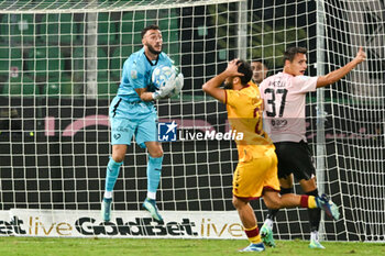 2023-11-12 - Mirko Pigliacelli (Palermo F.C.) saves the ball during the Italian Serie BKT match between Palermo F.C. vs Cittadella on 2th November 2023 at the Renzo Barbera stadium in Palermo, Italy - PALERMO FC VS AS CITTADELLA - ITALIAN SERIE B - SOCCER