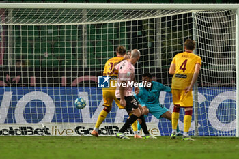 2023-11-12 - Luca Pandolfi (A.S. Cittadella) scores a goal during the Italian Serie BKT match between Palermo F.C. vs Cittadella on 2th November 2023 at the Renzo Barbera stadium in Palermo, Italy - PALERMO FC VS AS CITTADELLA - ITALIAN SERIE B - SOCCER