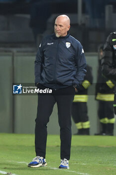 2023-11-25 - Head coach of Brescia Rolando Maran - PISA SC VS BRESCIA CALCIO - ITALIAN SERIE B - SOCCER