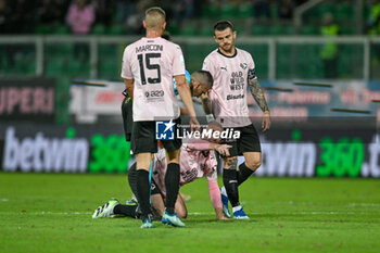 2023-12-01 - Fabio Lucioni (Palermo F.C.) shows his disappointment during the Italian Serie BKT match between Palermo F.C. vs. U.S. Catanzaro on 1st December 2023 at the Renzo Barbera Stadium in Palermo, Italy - PALERMO FC VS US CATANZARO - ITALIAN SERIE B - SOCCER