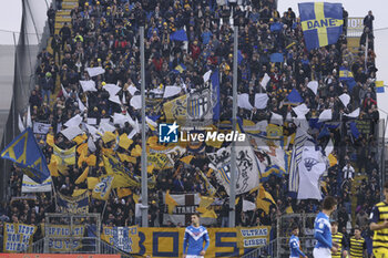 2023-12-26 - Parma fans show their support during Brescia FC vs Parma Calcio, 19° Serie BKT 2023-24 game at Mario Rigamonti stadium in Brescia, Italy, on Dicember 26, 2023. - BRESCIA CALCIO VS PARMA CALCIO - ITALIAN SERIE B - SOCCER