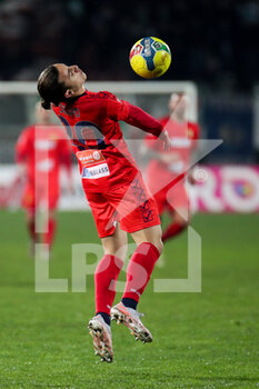 23/01/2023 - Andrea Silipo ( #20 - SS Juve Stabia) controls the ball by chest - MONOPOLI VS JUVE STABIA - SERIE C - LEGA PRO - CALCIO
