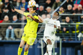 2023-01-19 - Aissa Mandi of Villarreal and Vinicius Junior of Real Madrid during the Spanish cup, Copa del Rey, round of 16 football match between Villarreal CF and Real Madrid on january 19, 2023 at Estadio de la Ceramica in Castellon, Spain - FOOTBALL - SPANISH CUP - VILLARREAL V REAL MADRID - SPANISH CUP - SOCCER
