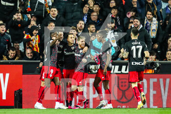 2023-01-26 - Iker Muniain of Athletic celebrates a goal 0-1 with teammates during the Spanish cup, Copa del Rey, quarter finals football match between Valencia and Athletic Club de Bilbao on January 26, 2023 at Estadium Mestalla in Valencia, Spain - FOOTBALL - SPANISH CUP - VALENCIA V ATHLETIC CLUB - SPANISH CUP - SOCCER