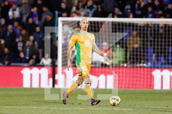 2023-01-28 - Sergio Canales of Real Betis during the Spanish championship La Liga football match between Getafe CF and Real Betis Balompie on January 28, 2023 at Coliseum Alfonso Perez in Getafe, Madrid, Spain - FOOTBALL - SPANISH CHAMP - GETAFE V REAL BETIS - SPANISH LA LIGA - SOCCER