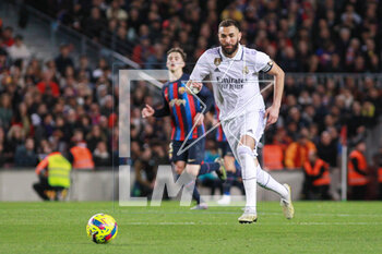 2023-03-19 - Karim Benzema of Real Madrid during the Spanish championship La Liga football match between FC Barcelona and Real Madrid on March 19, 2023 at Camp Nou stadium in Barcelona, Spain - FOOTBALL - SPANISH CHAMP - FC BARCELONA V REAL MADRID - SPANISH LA LIGA - SOCCER