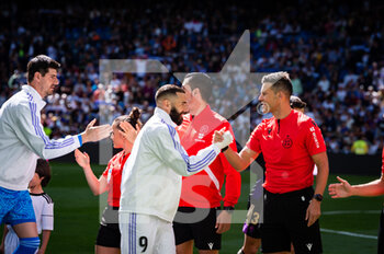 2023-04-02 - Karim Benzema (Real Madrid) before the football match between
Real Madrid and Valladolid
valid for the match day 27 of the Spanish first division league “La Liga” celebrated in Madrid, Spain at Bernabeu stadium on Sunday 02 April 2023 - REAL MADRID VS VALLADOLID - SPANISH LA LIGA - SOCCER