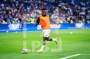 2023-04-08 - Vinícius Júnior (Real Madrid) warming up before the football match between
Real Madrid and Villareal
valid for the match day 28 of the Spanish first division league “La Liga” celebrated in Madrid, Spain at Bernabeu stadium on Saturday 08 April 2023 - REAL MADRID VS VILLAREAL - SPANISH LA LIGA - SOCCER