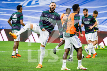 2023-04-22 - Karim Benzema (Real Madrid) during the warm up before the football match between
Real Madrid and Celta Vigo
valid for the match day 30 of the Spanish first division league “La Liga” celebrated in Madrid, Spain at Bernabeu stadium on Saturday 22 April 2023 - REAL MADRID VS CELTA VIGO - SPANISH LA LIGA - SOCCER