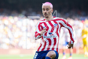 2023-04-23 - Antoine Griezmann of Atletico de Madrid during the Spanish championship La Liga football match between FC Barcelona and Atletico de Madrid on April 23, 2023 at Spotify Camp Nou stadium in Barcelona, Spain - FOOTBALL - SPANISH CHAMP - FC BARCELONA V ATLETICO MADRID - SPANISH LA LIGA - SOCCER