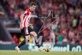 2023-05-04 - Mikel Vesga of Athletic Club during the Spanish championship La Liga football match between Athletic Club and Real Betis Balompie on May 4, 2023 at San Mames stadium in Bilbao, Spain - FOOTBALL - SPANISH CHAMP - ATHLETIC CLUB V REAL BETIS - SPANISH LA LIGA - SOCCER