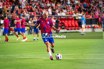 2023-08-28 - Antoine Griezmann (Atletico Madrid) warming up before the LaLiga EA Sports football match between Rayo Vallecano vs Atletico Madrid played at Estadio de Vallecas on August 28, 2023 in Madrid, Spain - RAYO VALLECANO VS ATLETICO MADRID - SPANISH LA LIGA - SOCCER