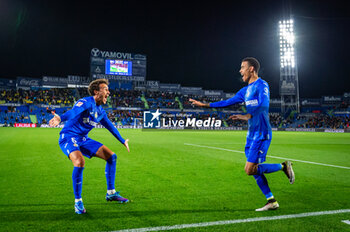 2023-11-06 - Luis Milla (Getafe) (L) and Mason Greenwood (Getafe) (R) celebrate the goal that gives victory to their team during the football match of Spanish championship La Liga EA Sports between Getafe vs Cadiz played at Coliseum stadium on November 06, 2023 in Getafe, Spain - GETAFE VS CADIZ - SPANISH LA LIGA - SOCCER