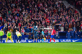 2023-11-12 - Antoine Griezmann of Atletico Madrid seen celebrate his goal with his teammates during the La Liga EA Sports 2022/23 football match between Atletico Madrid vs Villareal at Metropolitano stadium in Madrid, Spain. - ATLETICO MADRID VS VILLAREAL - SPANISH LA LIGA - SOCCER