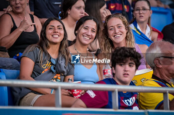 2023-10-08 - FC Barcelona fans during a Liga F match between FC Barcelona Fem and Real Sociedad Fem at Estadi Johan Cruyff, in Sant Joan Despi, Barcelona,Spain on October 8, 2023. (Photo / Felipe Mondino) - FC BARCELONA - REAL SOCIEDAD FEM - SPANISH PRIMERA DIVISION WOMEN - SOCCER